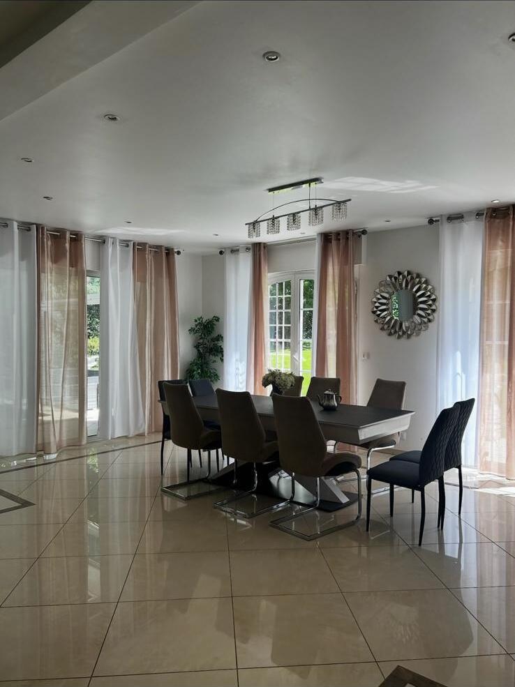 Salle à manger pour séminaires